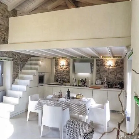 Casa Boutique Pietra Holiday home Stresa