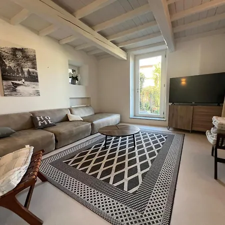 Feriehus Casa Boutique Pietra Stresa